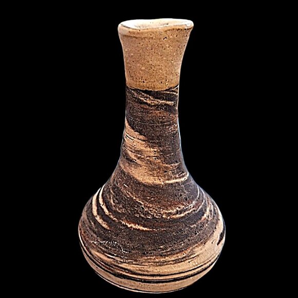 Small 5" Hand Thrown Signed Earth Tones Olive Oil Jug Israel NWT - Picture 6 of 10